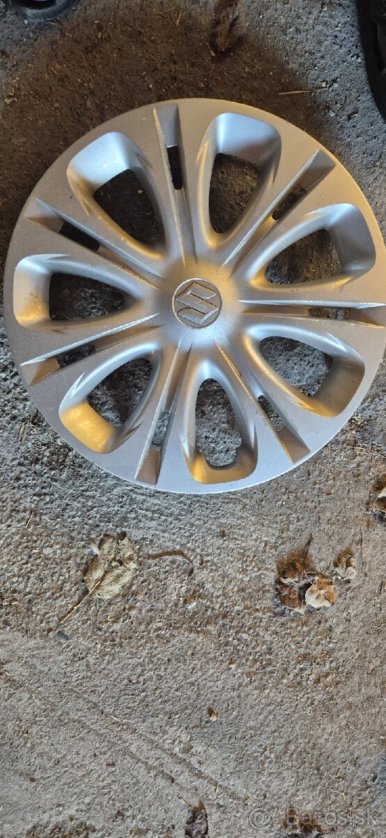 Suzuki Vitara Plecháče R16 5x114,3/60,1 - 2
