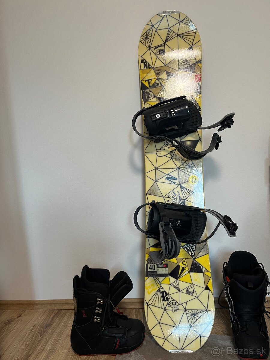 Predám snowboard - 2