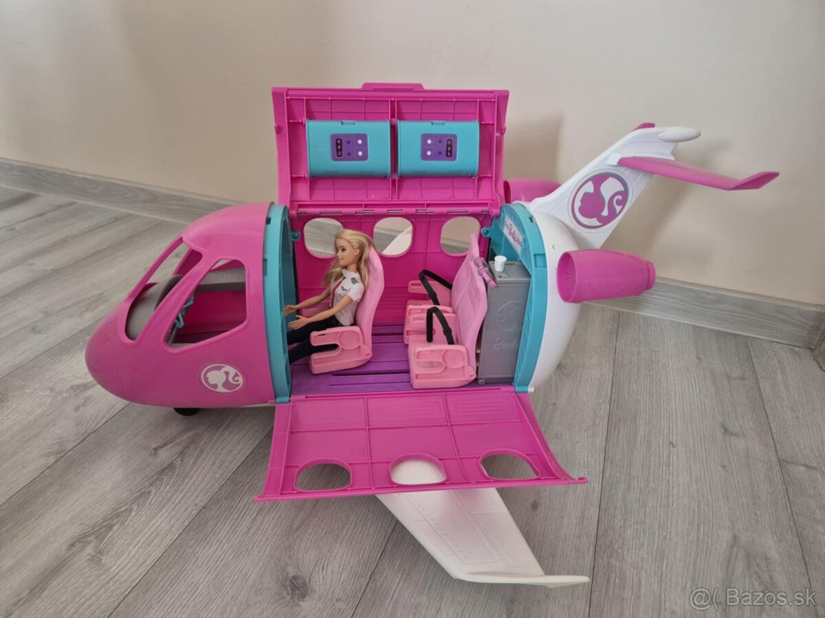 Barbie lietadlo len osobný odber - 2