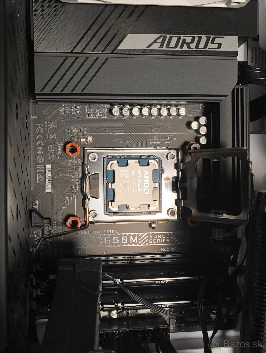 AMD Ryzen 7 8700G AM5 - 2