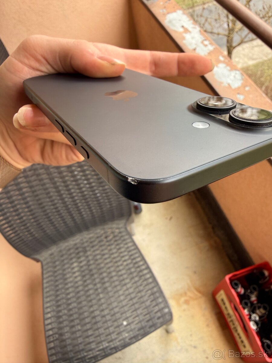 Apple iPhone 16 128GB Black - 2