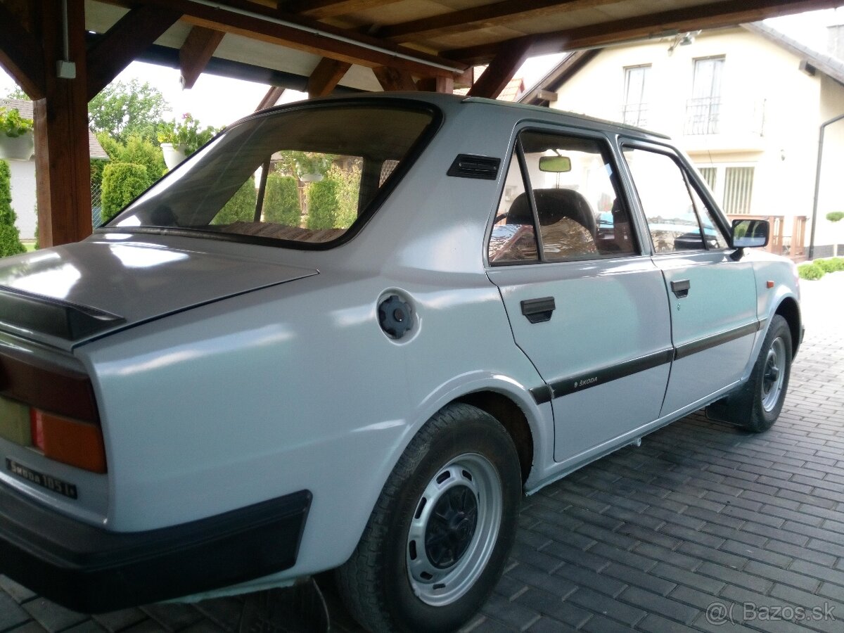 Škoda 105 L - 2