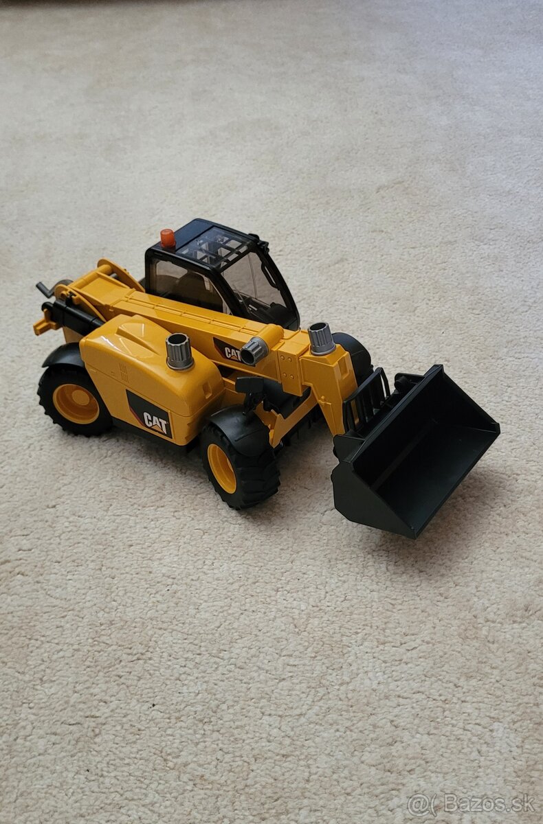 Bruder teleskopicky manipulator CAT Caterpillar - 2