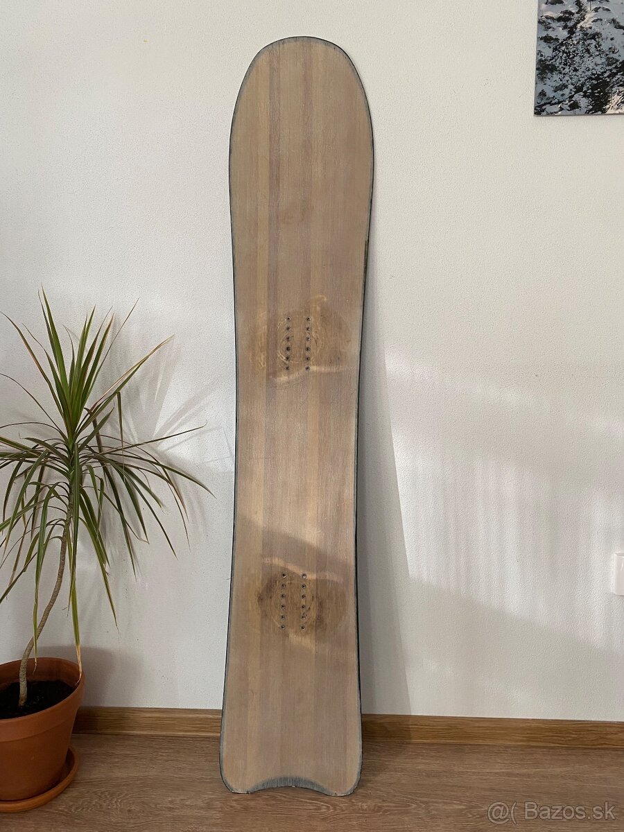 Jones Hovercraft snowboard Women 148 – freeride legenda - 2