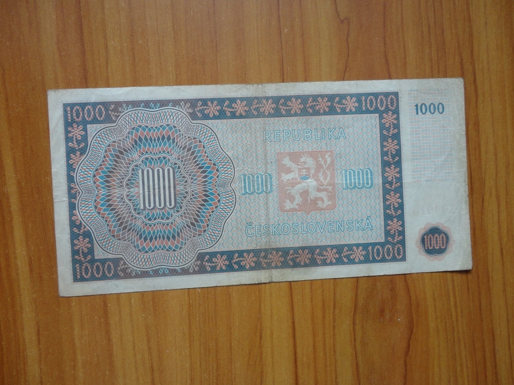 Predám 1000 Kčs - 1945 - 2