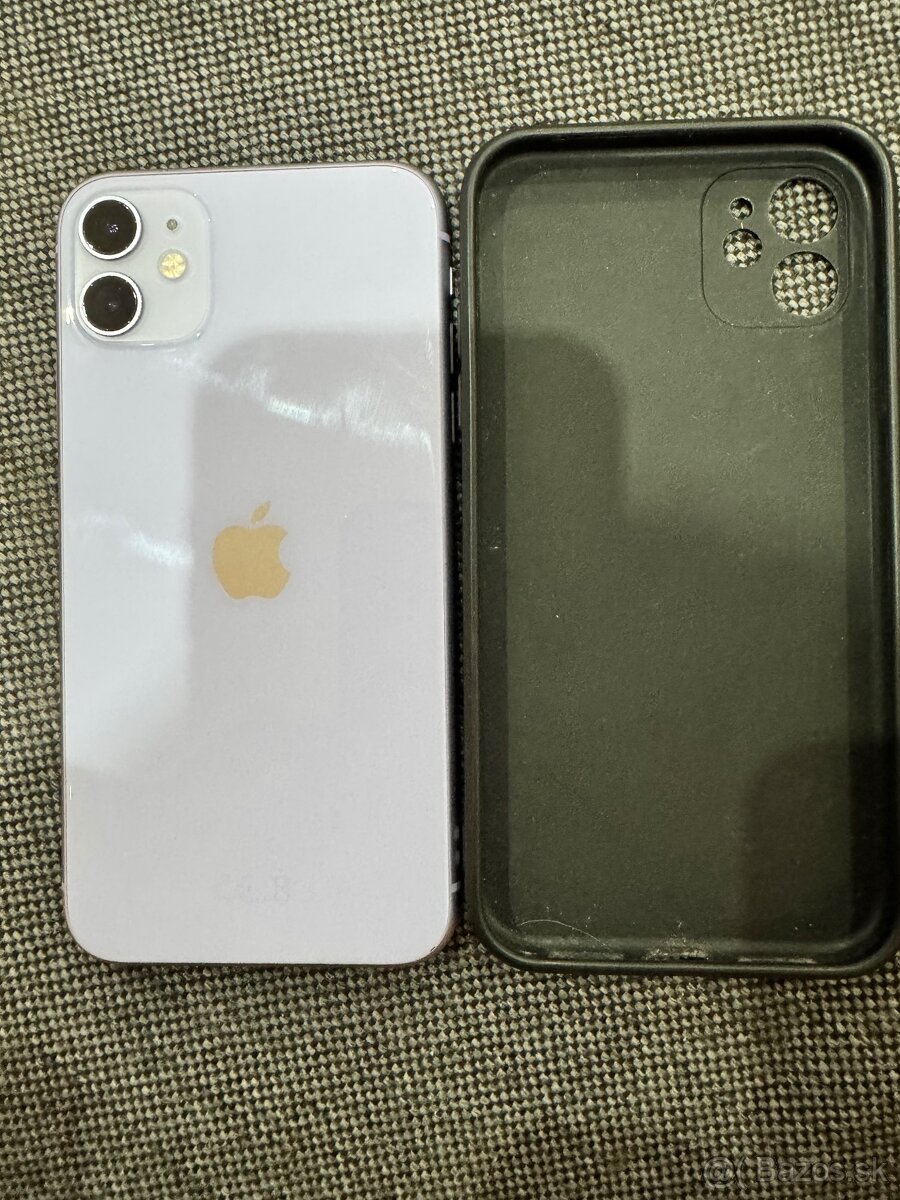 Predám iPhone11 - 2