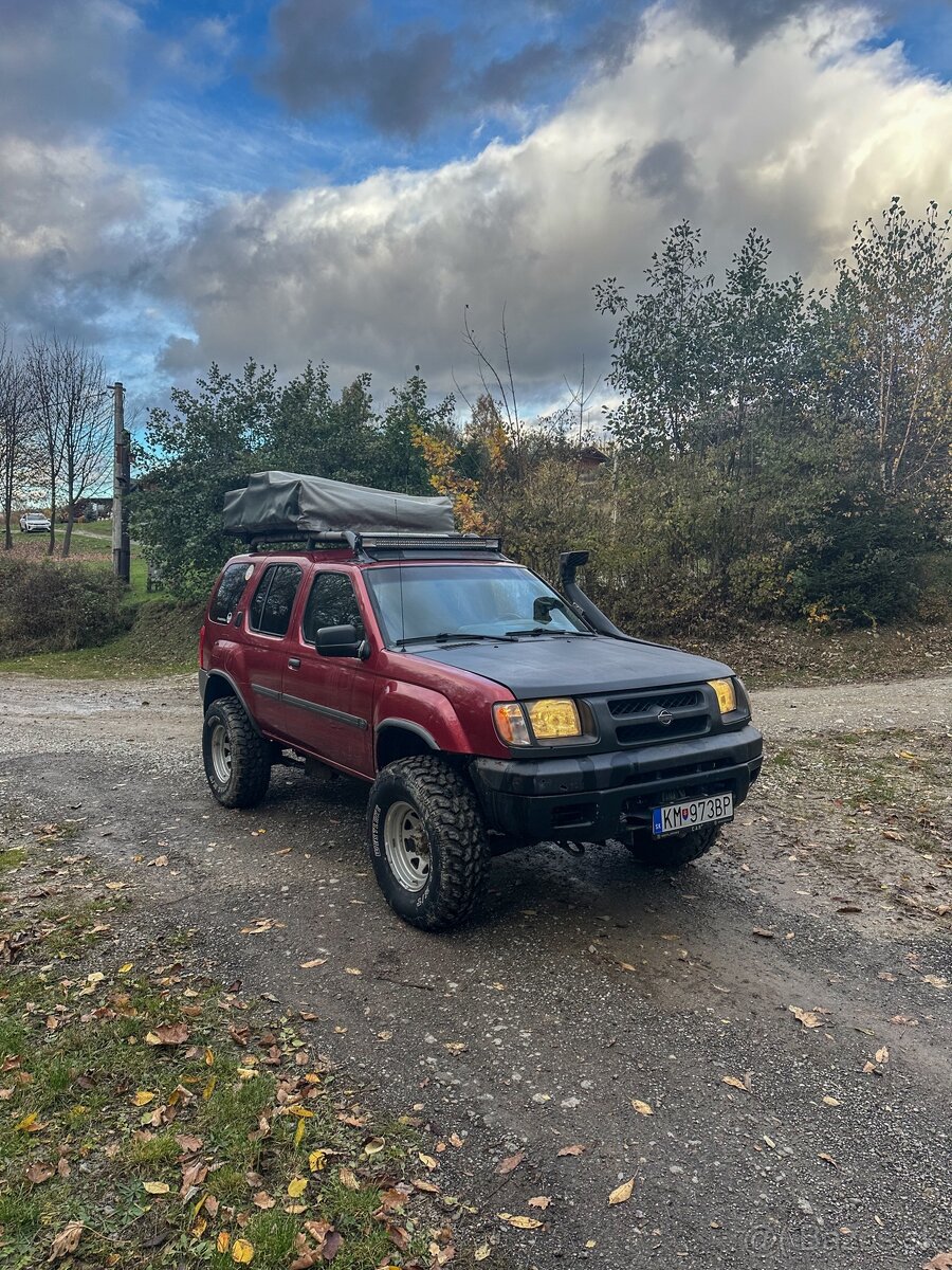 Nissan Xterra V6 - 2