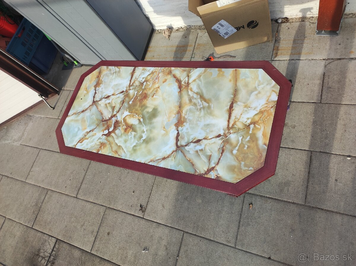 Konferenčný stolík - 2