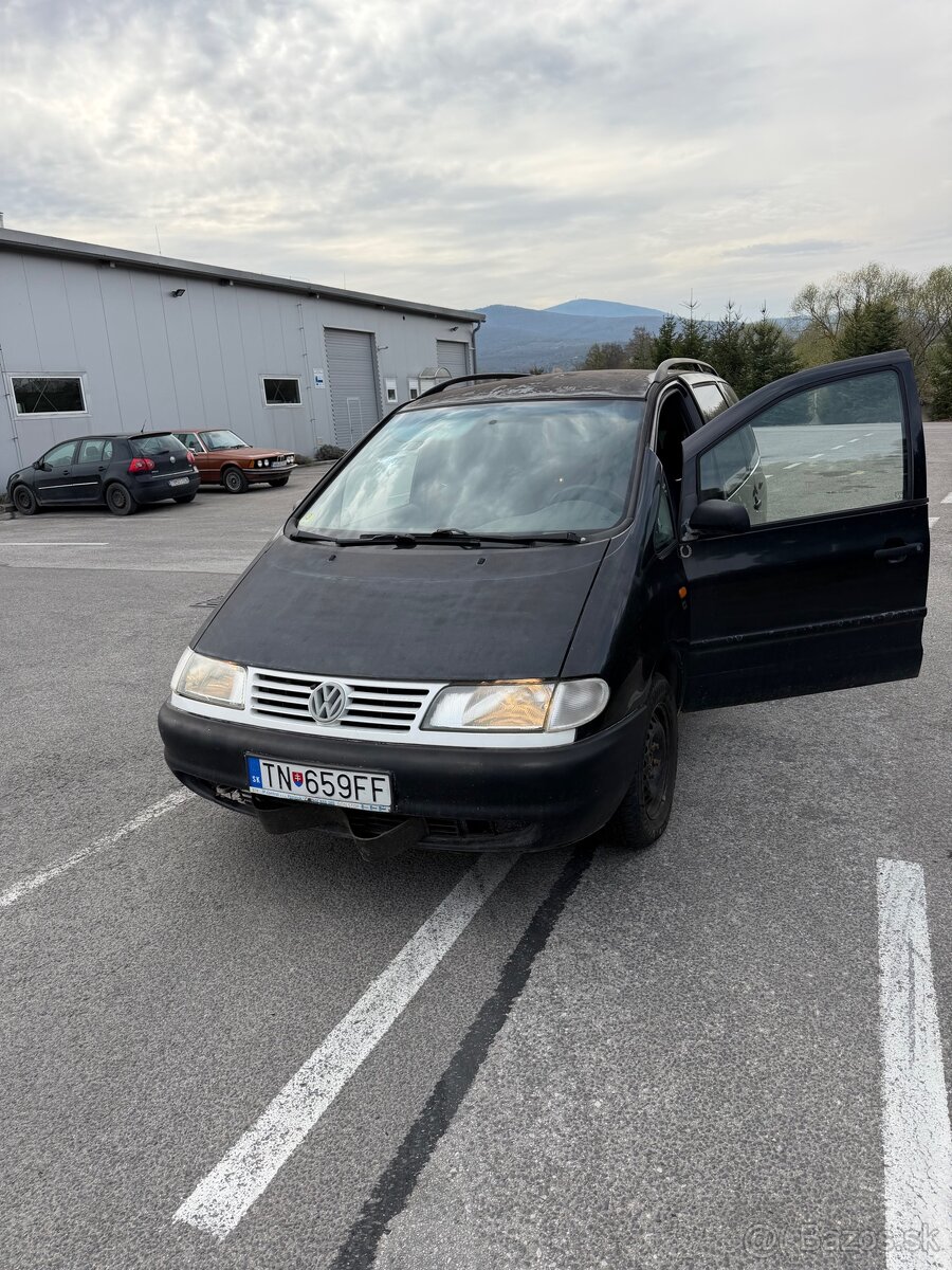 VW Sharan - 2