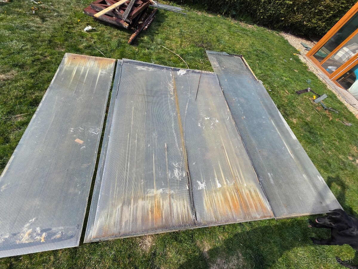 Lexan - 2