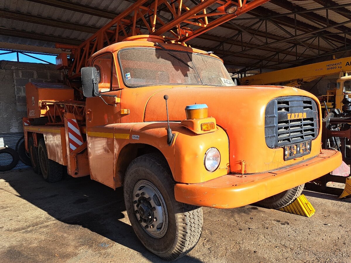 Tatra 148 AD070 - 2
