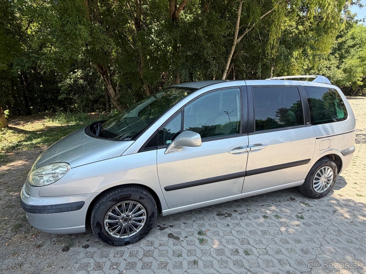 Predám Peugeot 807 - 2