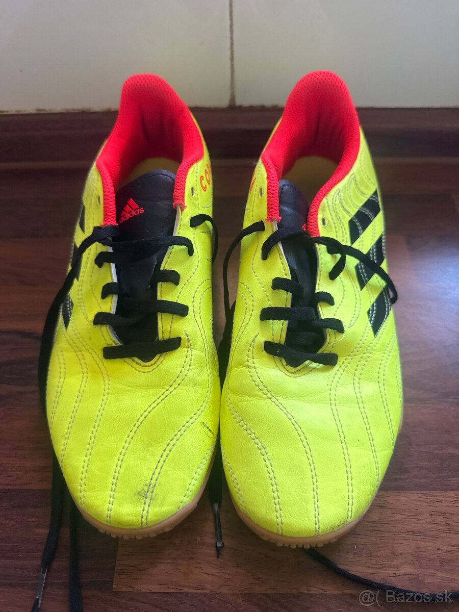 Halovky adidas 41 1/3 velkost - 2
