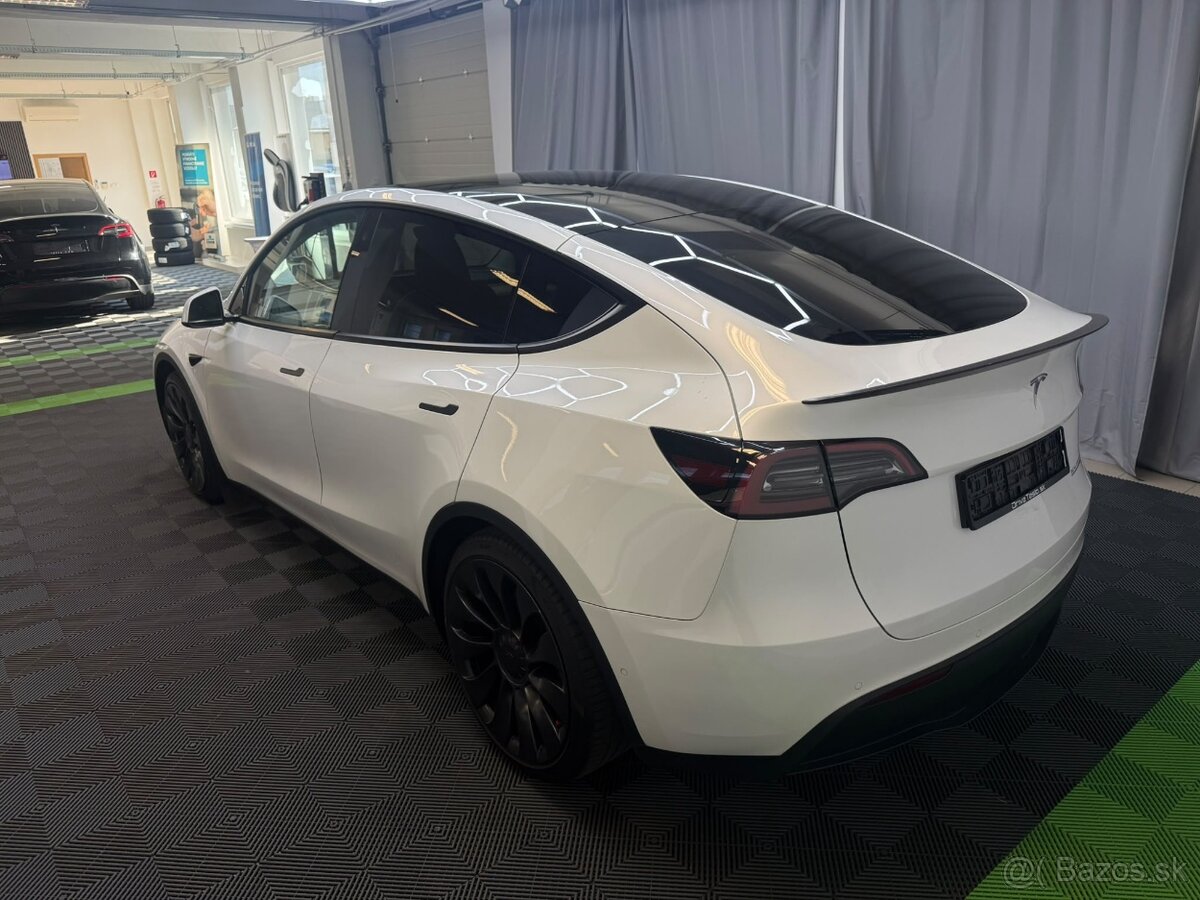 Tesla Model Y Performance 2022 – Johan - 2