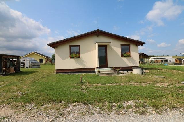 NOVOSTAVBA BUNGALOVU KRASŃANY - 2