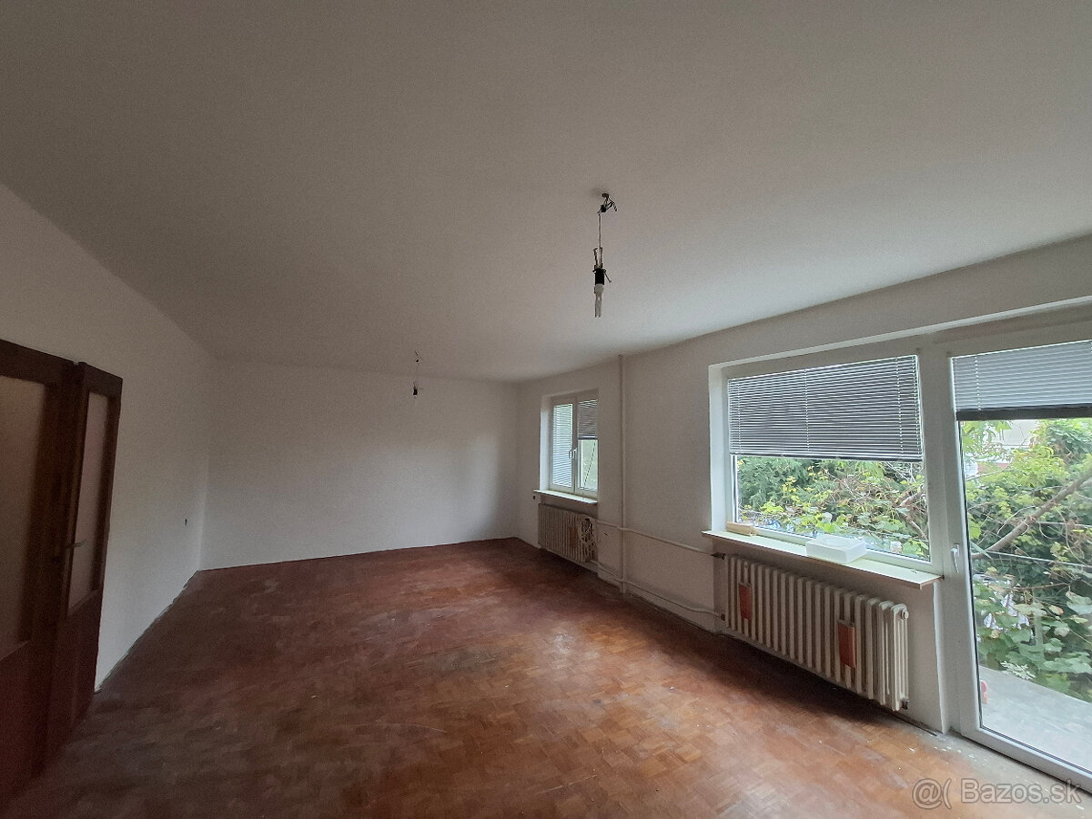 Dom na predaj v tichej lokalite - Sládkovičovo - 2