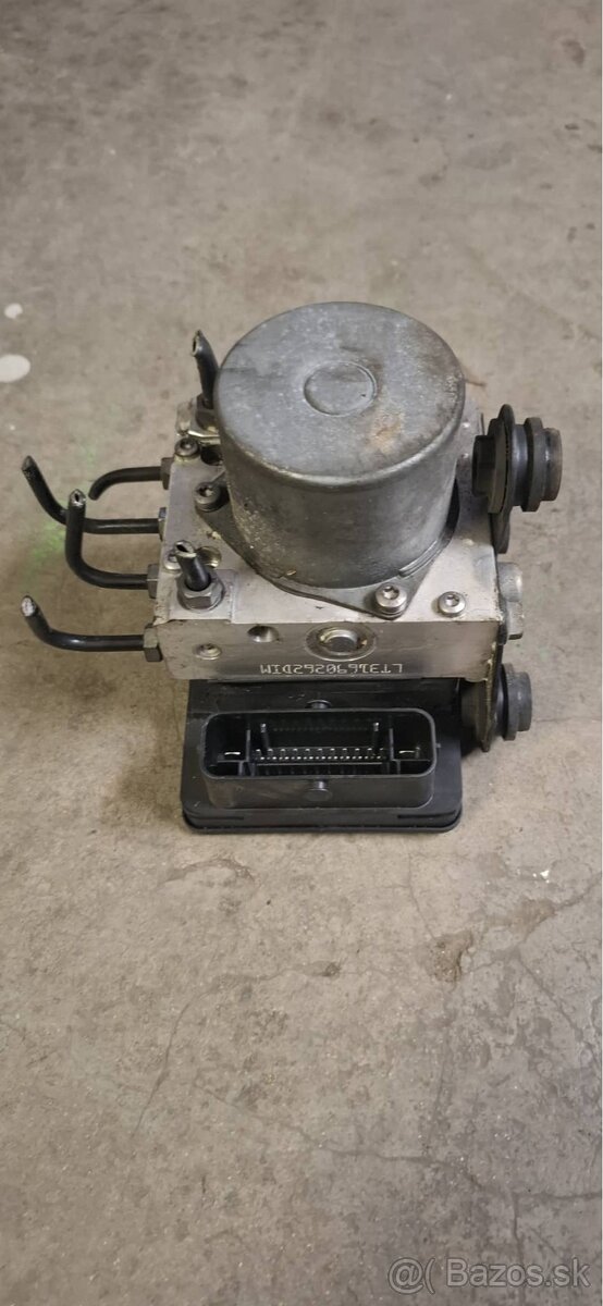 ABS Pumpa Škoda Rapid 2013 + - 2