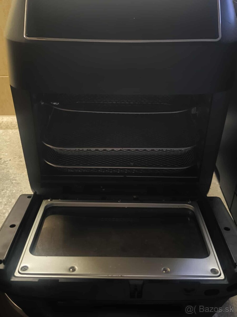 Teplovzdušná fritéza - 2