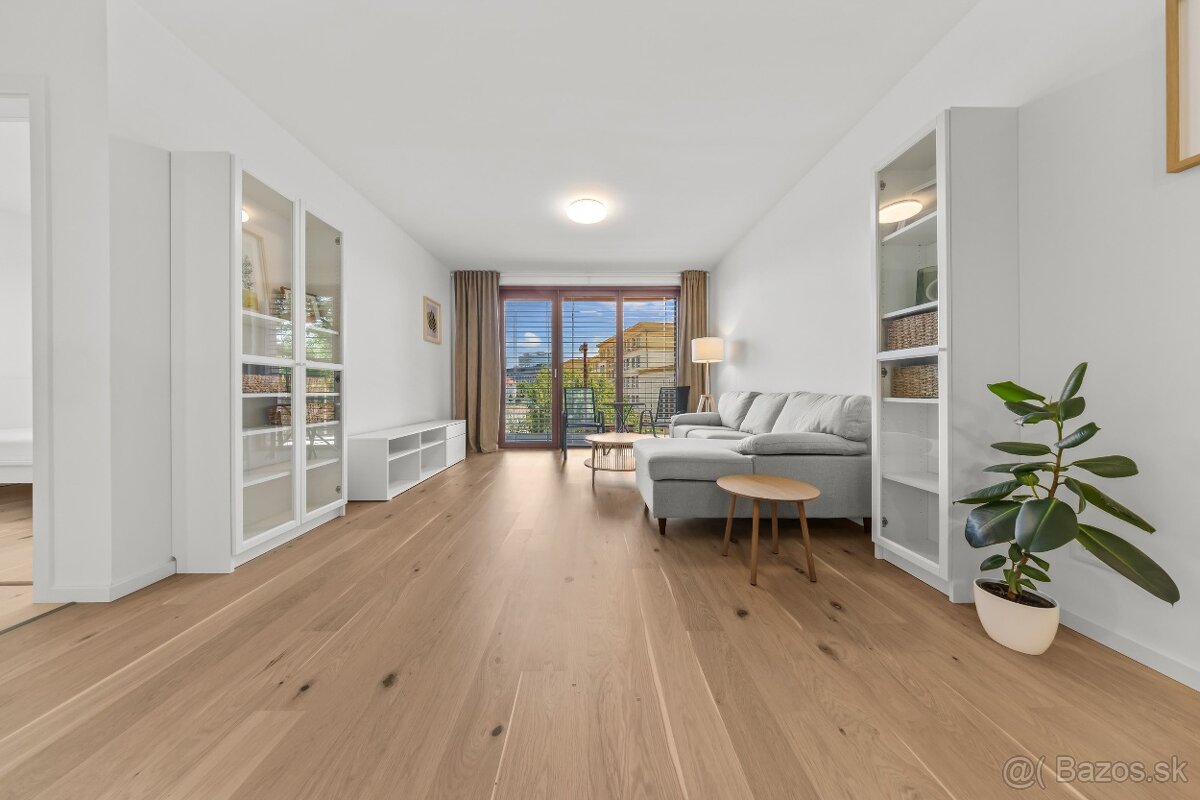 Prenajmeme moderný 2-izbový byt v projekte ZWIRN. - 2