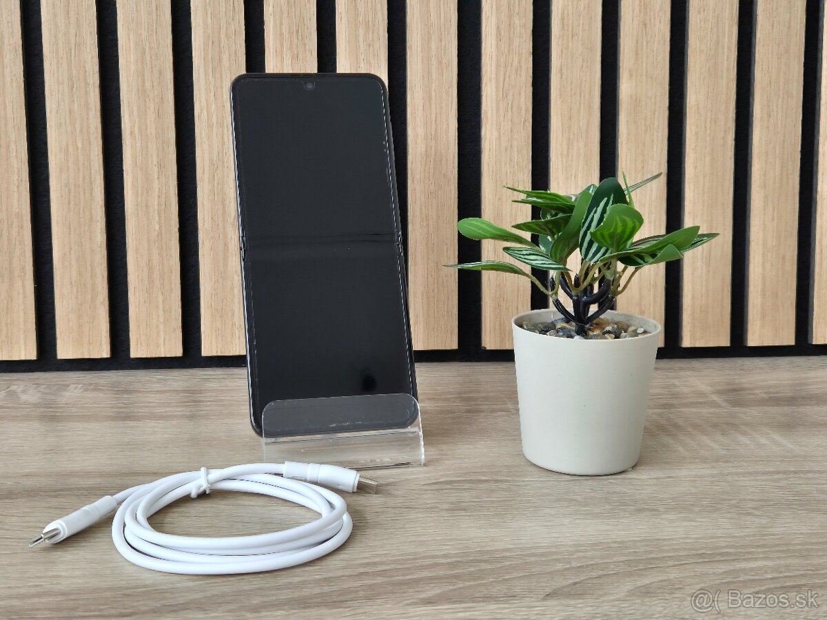 Samsung Galaxy Z Flip5 256GB Blue | ZÁRUKA - 2