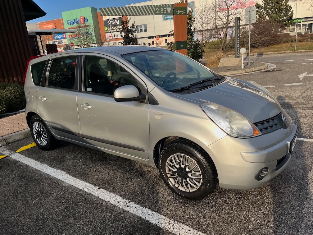 Nissan Note 1.6 81kW Benzín Manuál - 2
