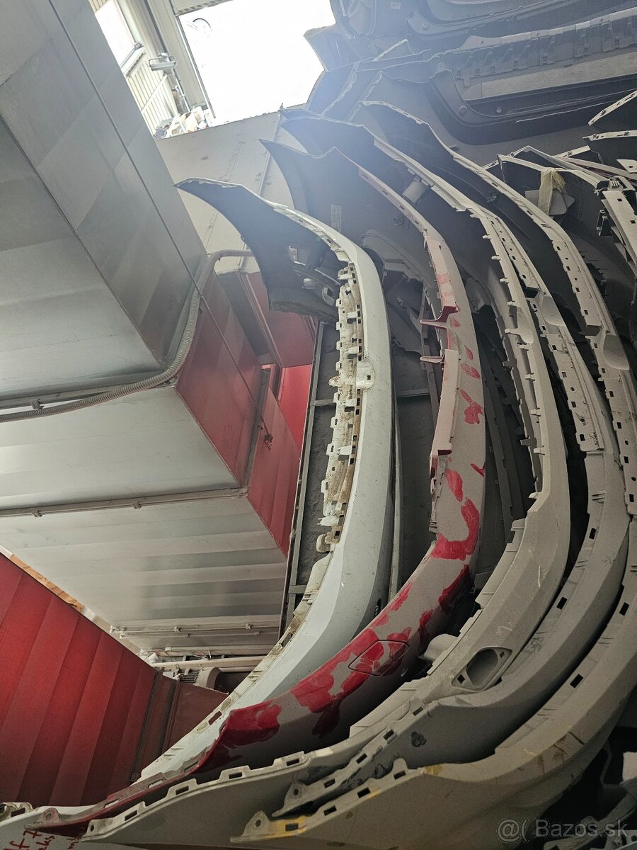 Naraznik predny zadny Golf 6,7,lift,Touran, Tiguan, toareg - 2