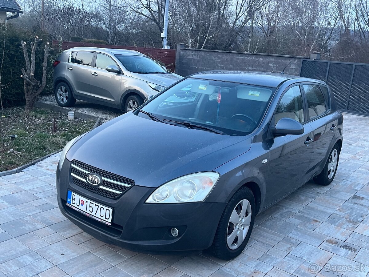 ✅KIA Ceed 1.4i 77kw - 2