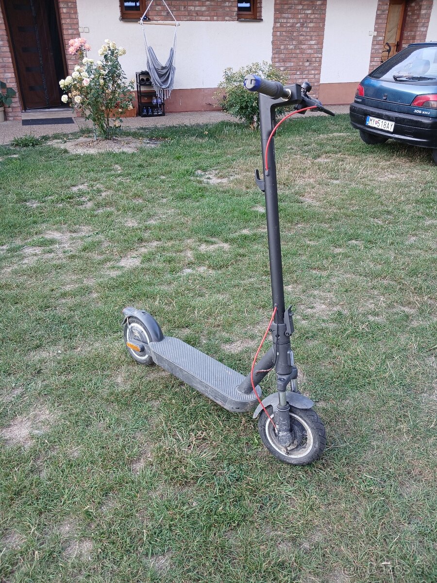 Koloběžka xiaomi - 2