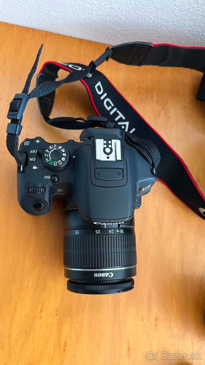 Canon EOS 700D - 2