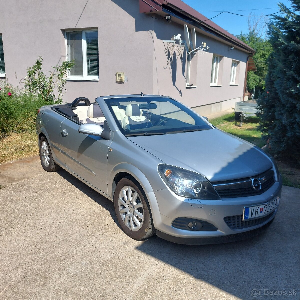 Predam Opel Astra Twintop 2008 - 2