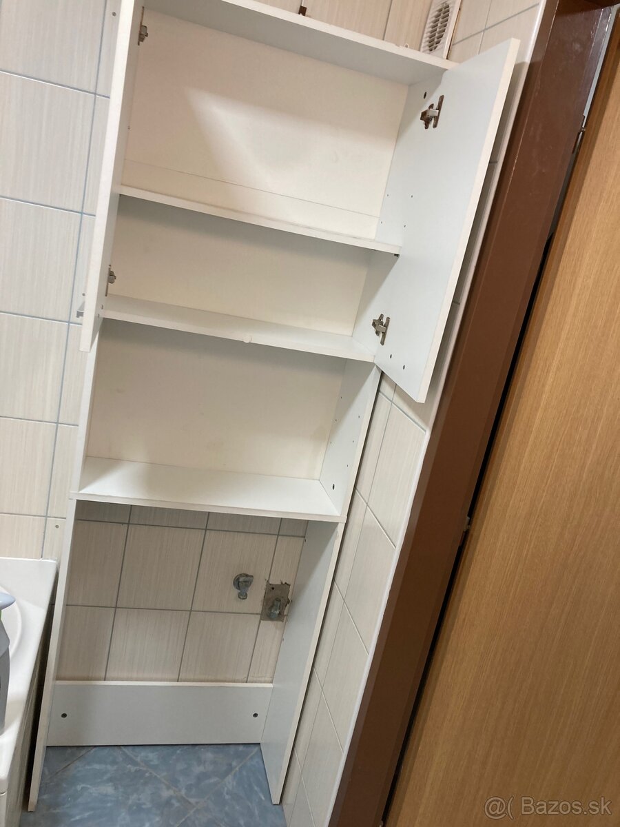 Skrinka do kúpeľne - 2