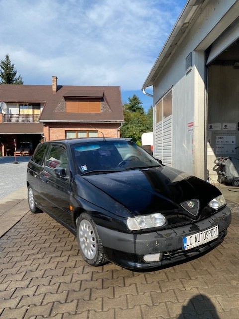Alfa Romeo 145 - 2