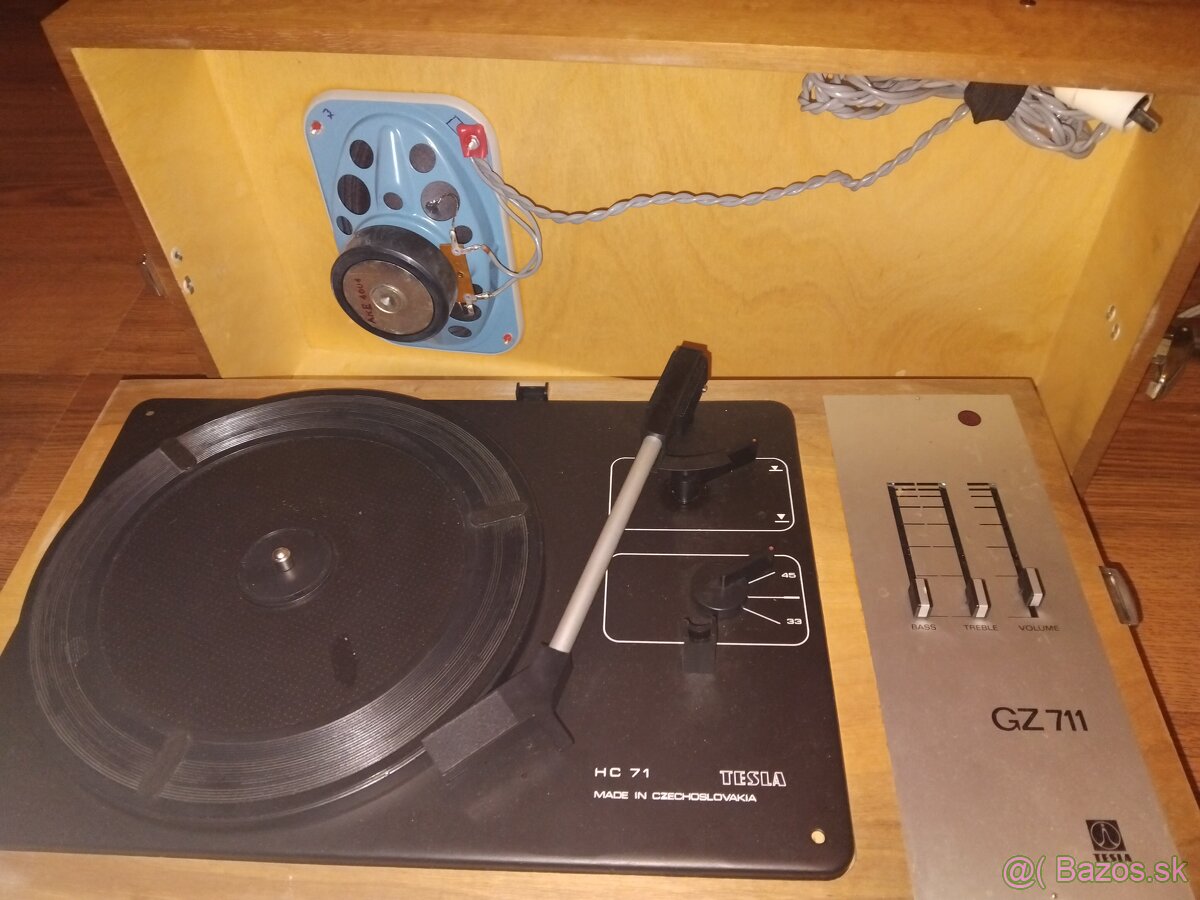 Gramofón Tesla - 2