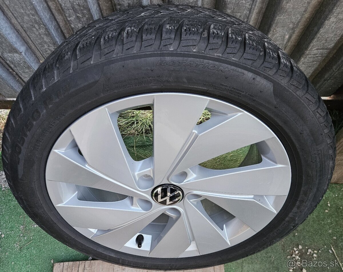 Zimná sada originál VW - 5x112 r17 + Pirelli 205/50 r17 93H - 2
