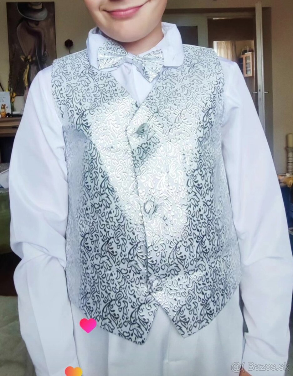Oblek na 1.svate Prijimanie - 2