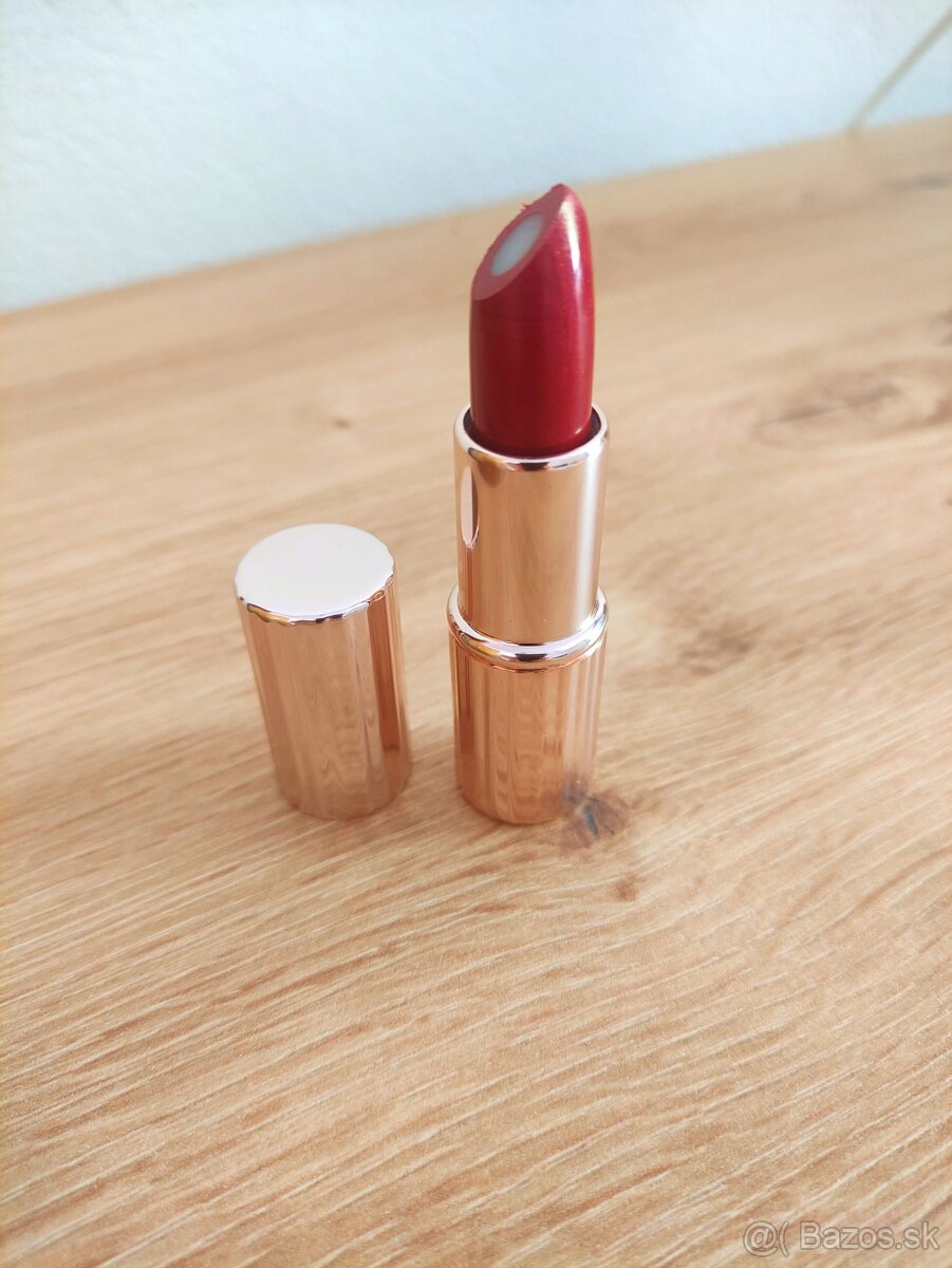 Rúže na pery a púder - 2