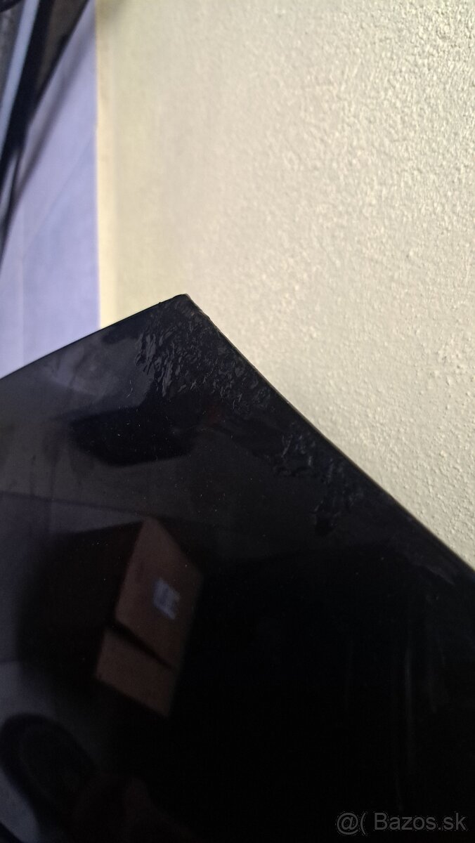 Kapota vw golf 5 - 2