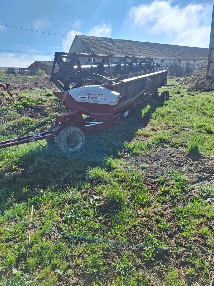 Rostselmash Power Stream 900 + vozík - 2