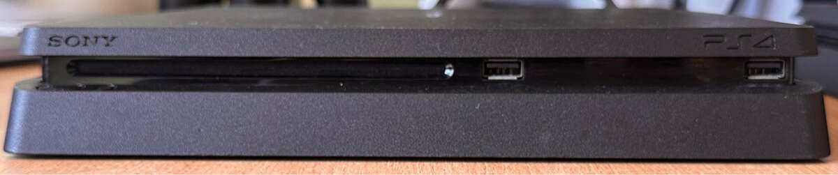 Playstation 4 Slim 500 gb + DualShock + 4 hry - 2