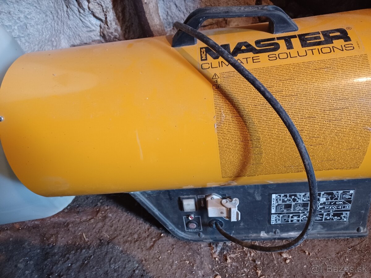 Plynovy ohrievac master - 2
