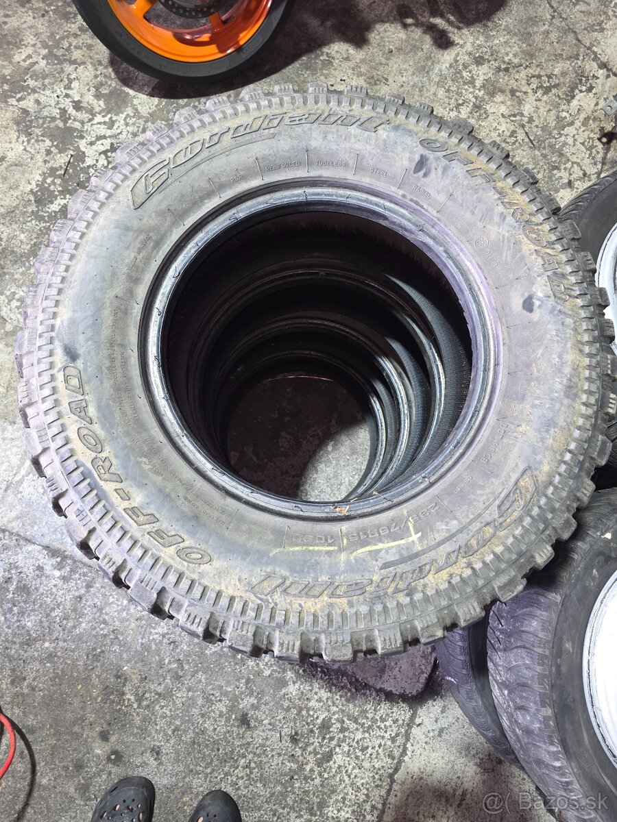 Predam OFF-ROAD pneu 235/75 R15