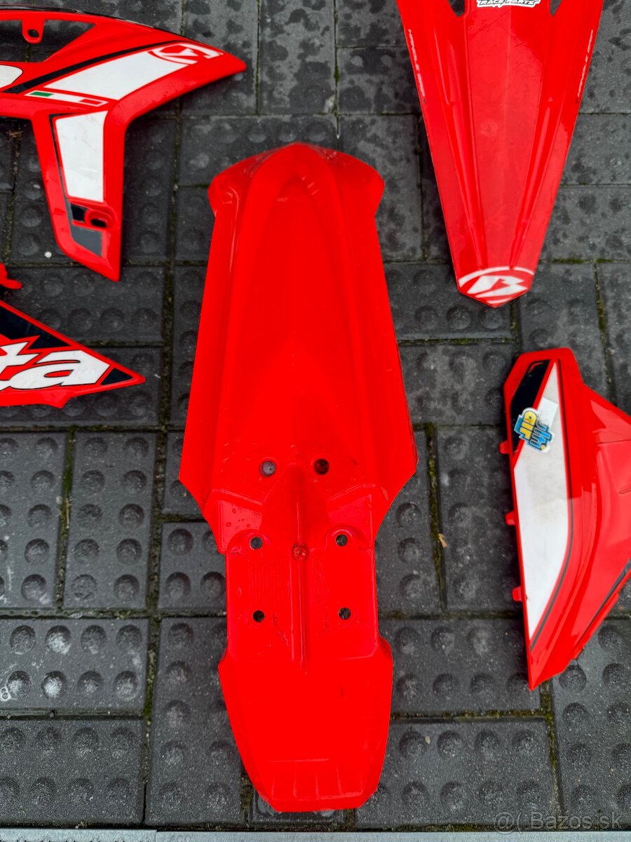 Sada plastu BETA RR 2020-2022