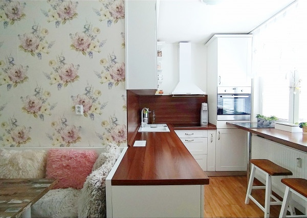 4. Izbový byt, čiastočne zariadený, 80 m2, Michalovce - 2