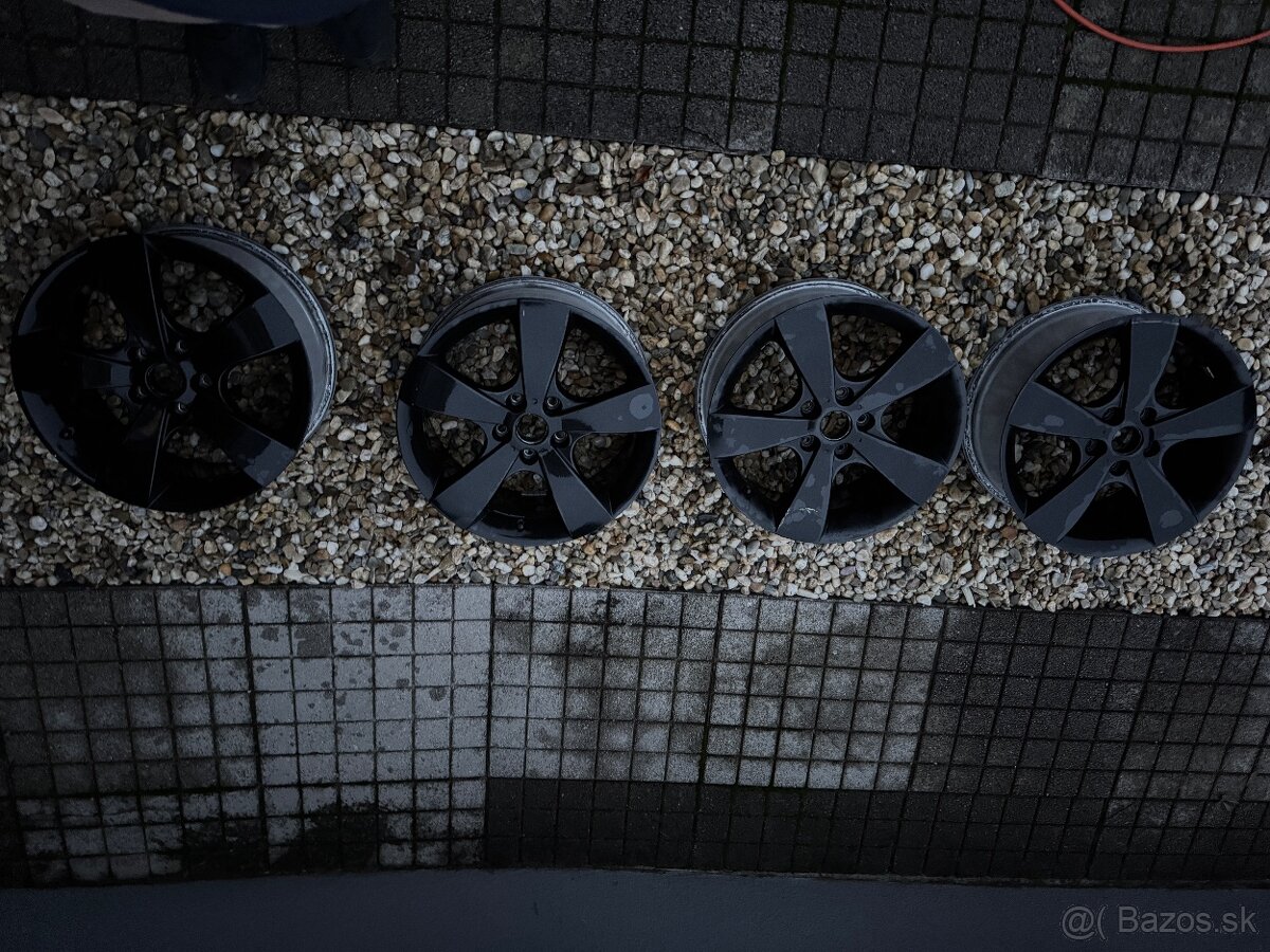 Elektrony Škoda 7Jx17H2 ET54 - 2