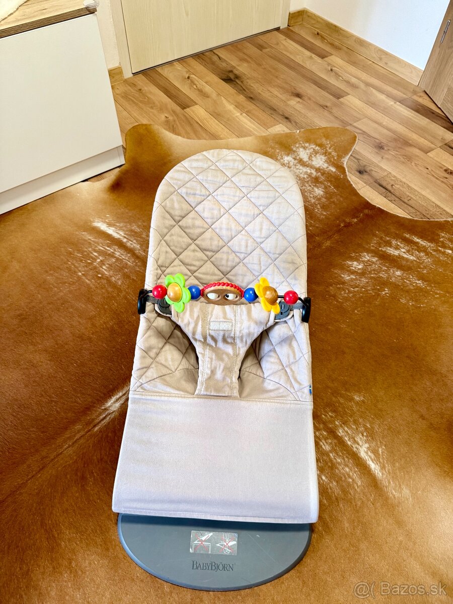 Babybjörn lehátko - 2