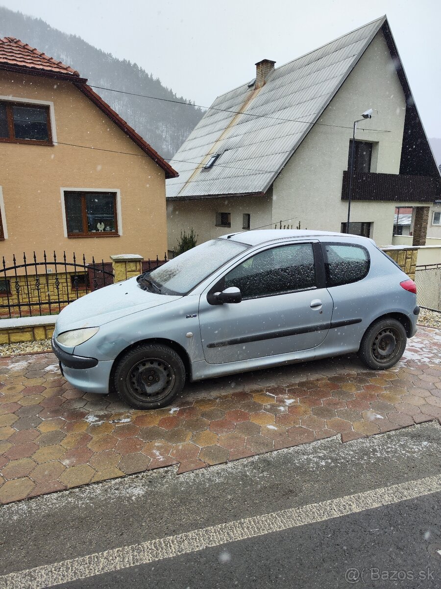 Predám Peugeot 206 - 2