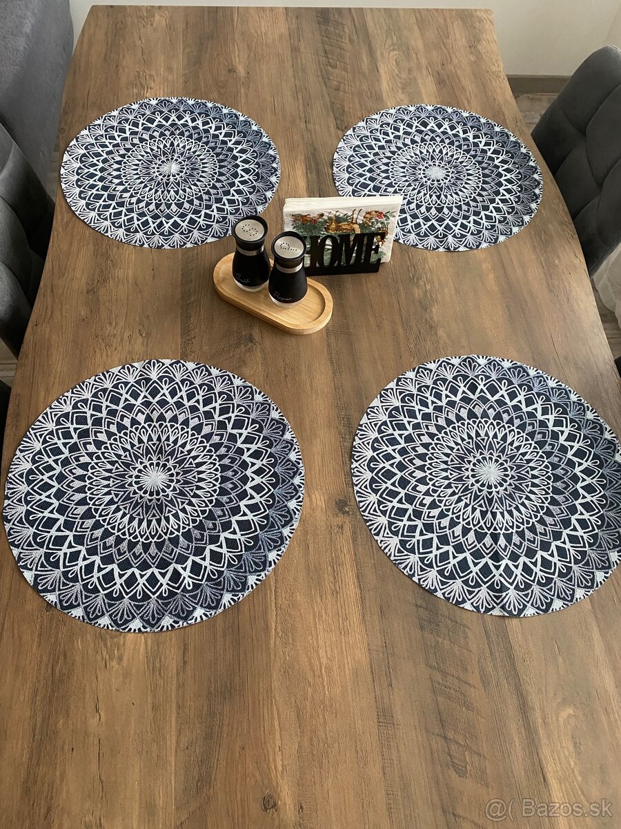 Jedálenský stôl - 2