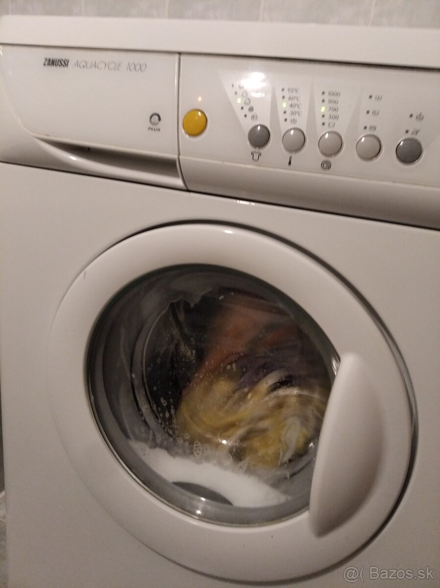 Práčka Zanussi - 2
