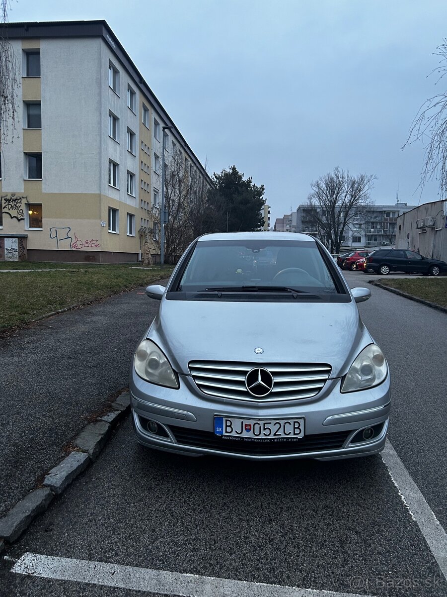 Mercedes Benz 180,automat,disel - 2