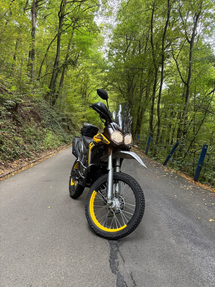 VOGE 300 Rally